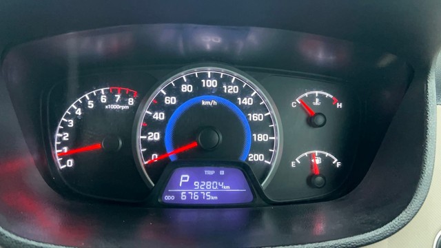 Second-hand 2016 Hyundai Grand i10 AT Asta for sale in Chennai-13