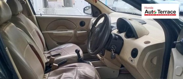 Chevrolet Aveo U-VA 1.2 Second-hand 2011 Chevrolet Aveo U-VA 1.2 for sale in Ahmedabad-5