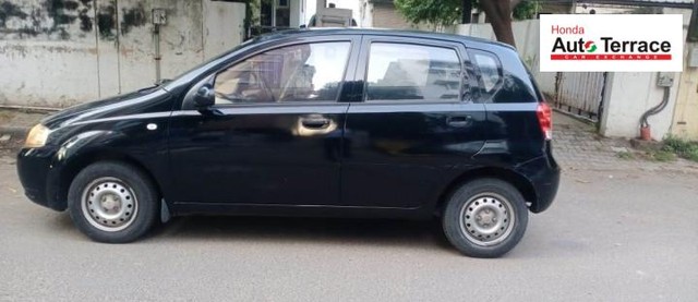 Chevrolet Aveo U-VA 1.2 Second-hand 2011 Chevrolet Aveo U-VA 1.2 for sale in Ahmedabad-3