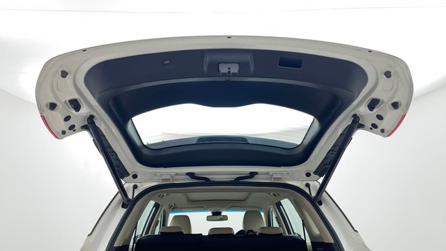 Second-hand 2022 MG Hector Sharp Diesel Dualtone for sale in Chennai-23