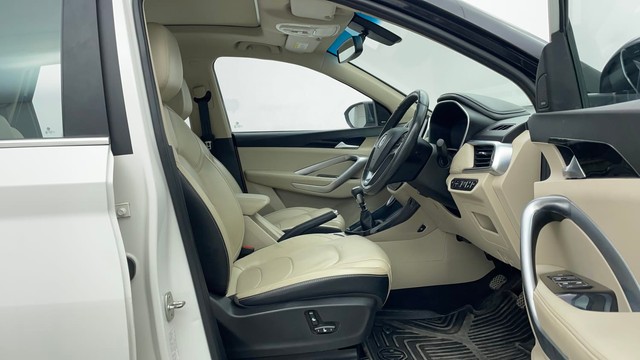 Second-hand 2022 MG Hector Sharp Diesel Dualtone for sale in Chennai-15