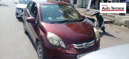 Second-hand 2015 Honda Amaze S Diesel for sale in Ahmedabad