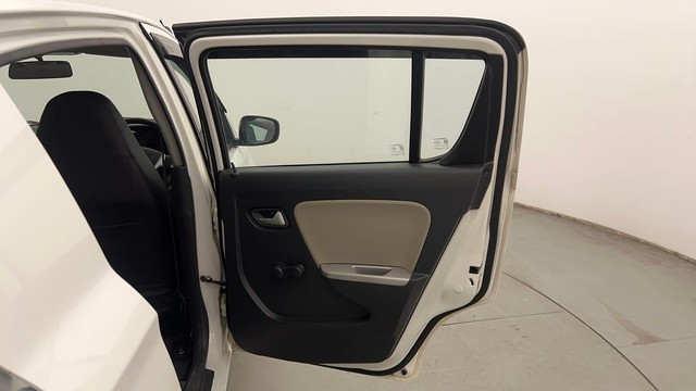 Second-hand 2015 Maruti Alto K10 VXI for sale in Chandigarh-25