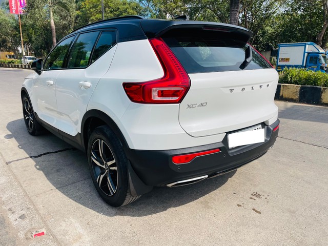 Second-hand 2020 Volvo XC40 T4 R-Design BSIV for sale in Mumbai-13