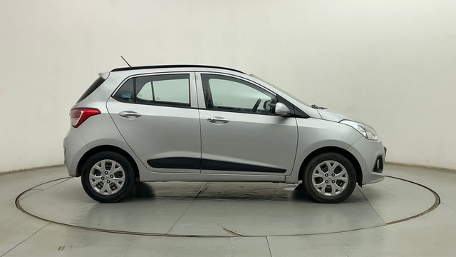 Second-hand 2014 Hyundai Grand i10 Sportz for sale in Mumbai-2