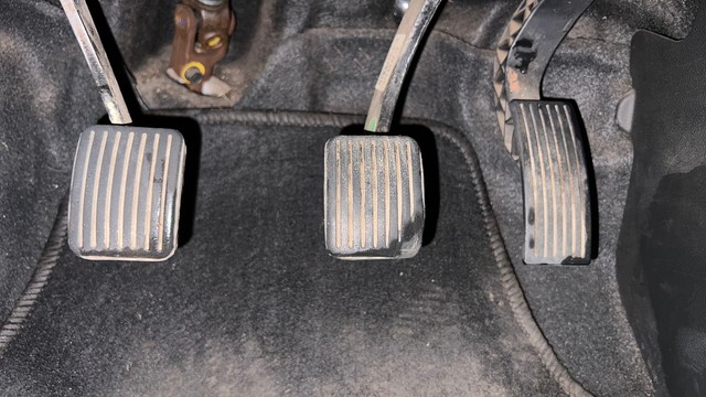 Second-hand 2014 Hyundai Grand i10 Sportz for sale in Mumbai-14