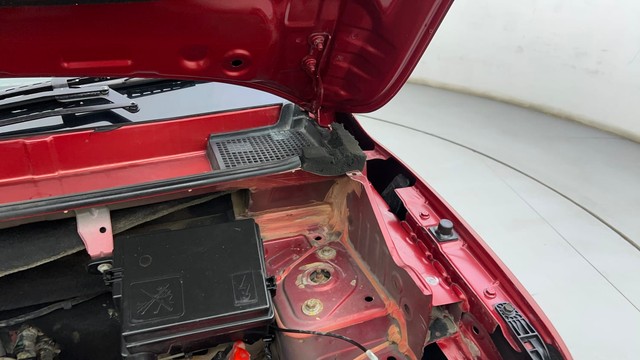 Second-hand 2017 Renault KWID 1.0 RXT Opt for sale in Ahmedabad-37