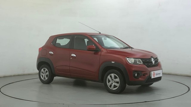 Second-hand 2017 Renault KWID 1.0 RXT Opt for sale in Ahmedabad-1