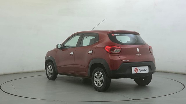 Second-hand 2017 Renault KWID 1.0 RXT Opt for sale in Ahmedabad-5