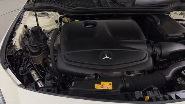 Second-hand 2015 Mercedes-Benz CLA 200 Sport Edition for sale in Bangalore-38