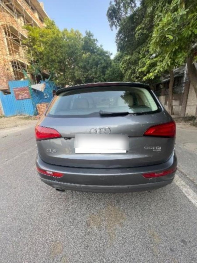 Second-hand 2015 Audi Q5 3.0 TDI Quattro Technology for sale in New Delhi-5