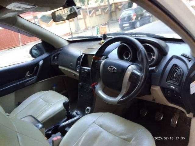 Second-hand 2015 Mahindra XUV500 W10 2WD for sale in Kanpur-6