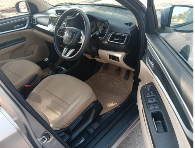Second-hand 2023 Honda Amaze 2nd Gen S BSVI for sale in Indore-3