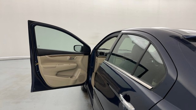Second-hand 2022 Maruti Ciaz 1.4 Alpha for sale in Kanpur-39
