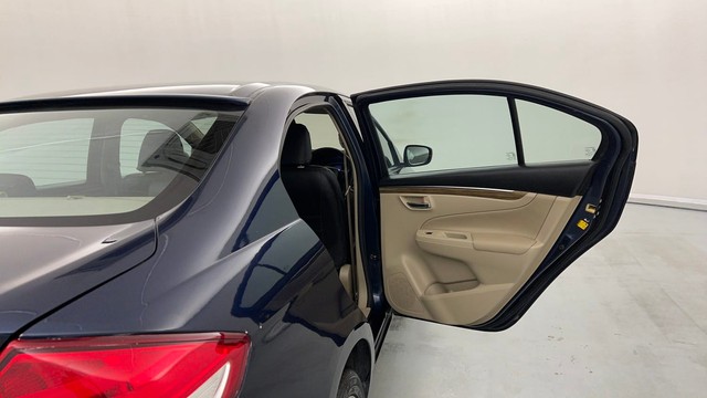 Second-hand 2022 Maruti Ciaz 1.4 Alpha for sale in Kanpur-31