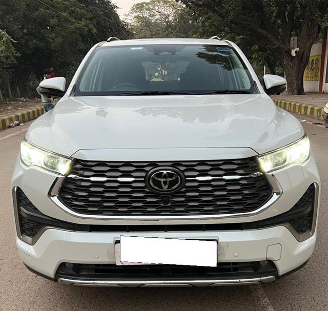 Second-hand 2024 Toyota Innova Hycross ZX Hybrid for sale in Agra-6