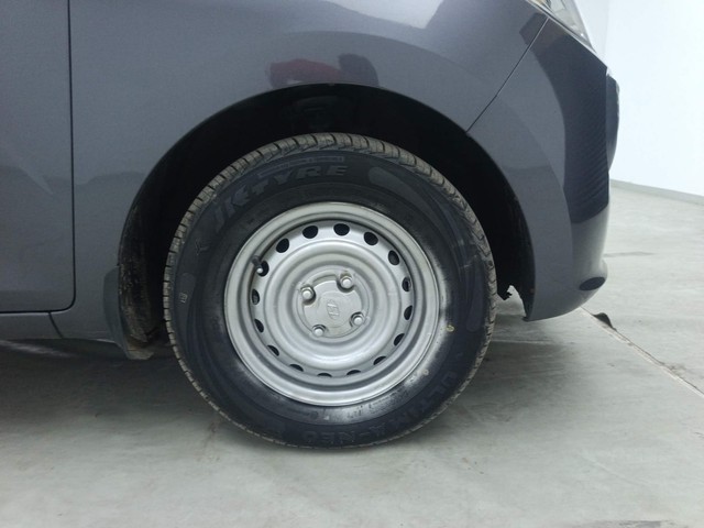 Second-hand 2022 Hyundai Santro Sportz Executive CNG for sale in Visakhapatnam-17