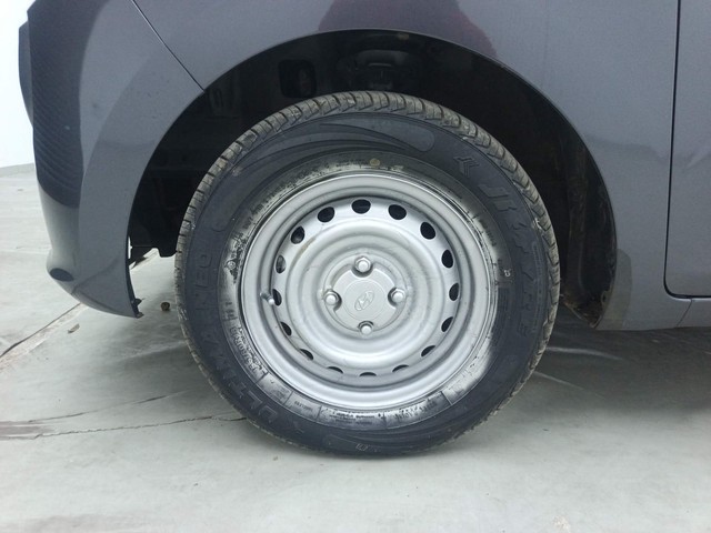 Second-hand 2022 Hyundai Santro Sportz Executive CNG for sale in Visakhapatnam-20