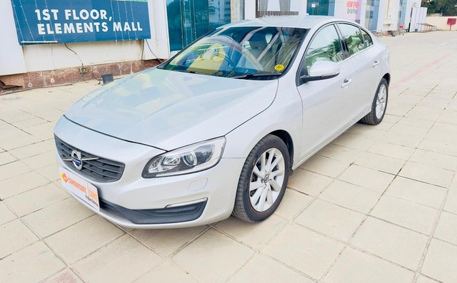 Second-hand 2017 Volvo S60 D4 KINETIC for sale in Bangalore-1