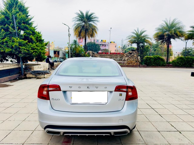 Second-hand 2017 Volvo S60 D4 KINETIC for sale in Bangalore-6