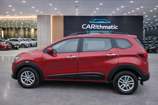Renault Triber RXT BSVI Second-hand 2021 Renault Triber RXT BSVI for sale in Kolkata-3