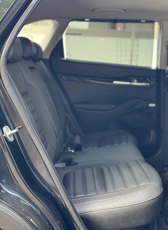 Second-hand 2021 Kia Seltos GTX Plus Diesel AT for sale in Rajkot-13