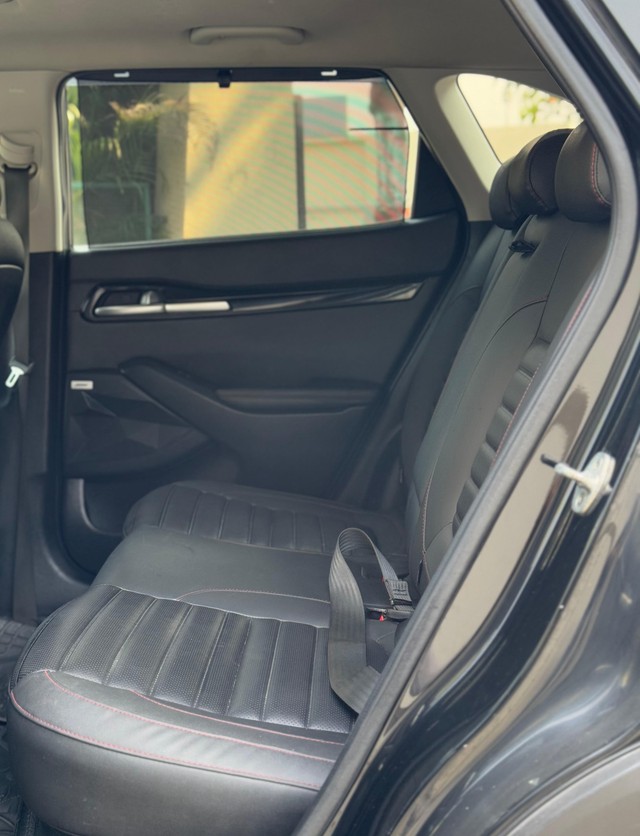 Second-hand 2021 Kia Seltos GTX Plus Diesel AT for sale in Rajkot-6