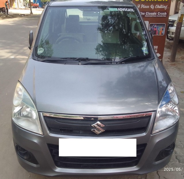 Second-hand 2017 Maruti Wagon R CNG LXI BSIV for sale in Kanpur-4