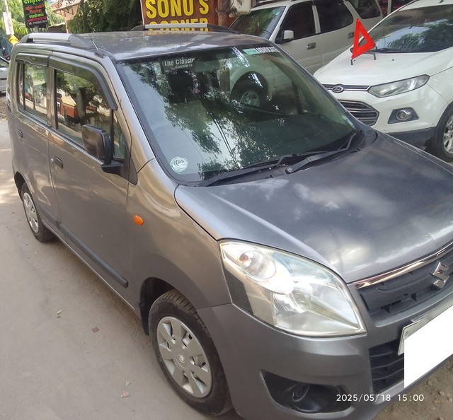 Second-hand 2017 Maruti Wagon R CNG LXI BSIV for sale in Kanpur-1