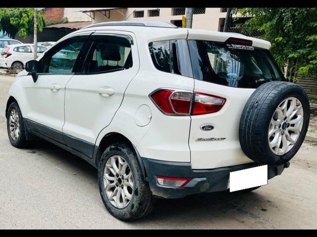 Second-hand 2015 Ford Ecosport 1.5 DV5 MT Ambiente for sale in Kanpur-7