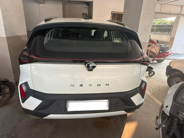 Second-hand 2024 Tata Nexon Creative for sale in Gwalior-4