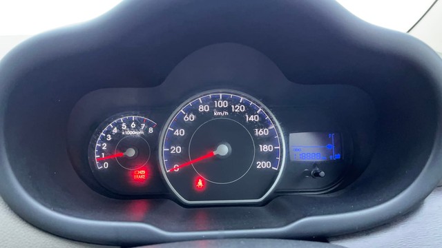 Second-hand 2013 Hyundai i20 Sportz Petrol for sale in Visakhapatnam-13