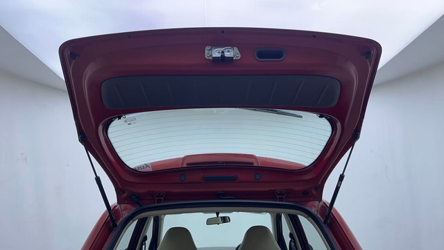 Second-hand 2013 Hyundai i20 Sportz Petrol for sale in Visakhapatnam-29