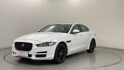 2016 Jaguar XE Prestige