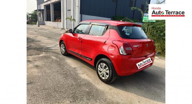 Second-hand 2018 Maruti Swift VXI for sale in Thanjavur-4
