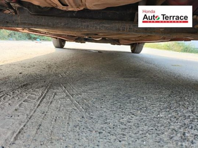 Second-hand 2018 Maruti Swift VXI for sale in Thanjavur-16