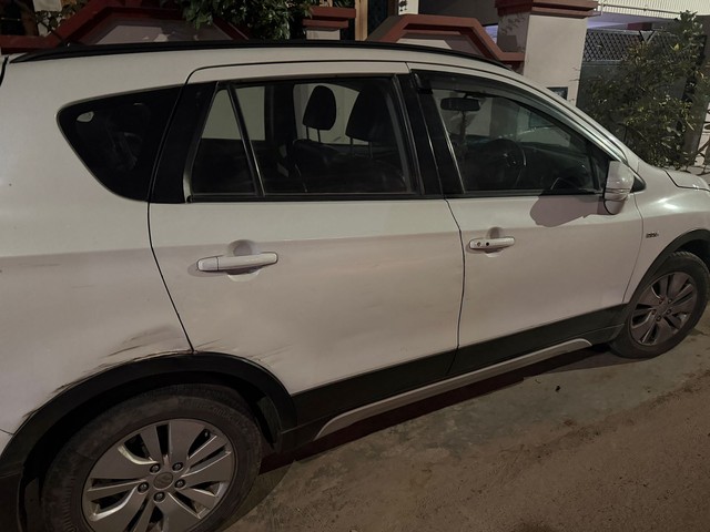 Maruti S Cross DDiS 200 Zeta Second-hand 2016 Maruti S Cross DDiS 200 Zeta for sale in Lucknow-3