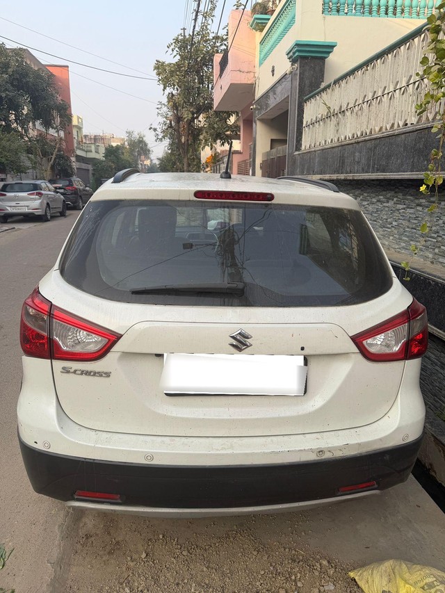 Maruti S Cross DDiS 200 Zeta Second-hand 2016 Maruti S Cross DDiS 200 Zeta for sale in Lucknow-1