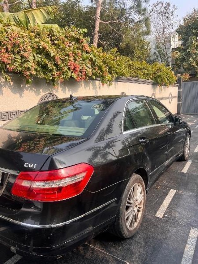 Second-hand 2011 Mercedes-Benz E-Class E 200 CGI Elegance for sale in New Delhi-7
