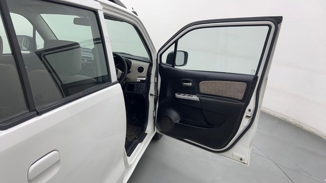 Second-hand 2016 Maruti Wagon R VXI for sale in Sonipat-16