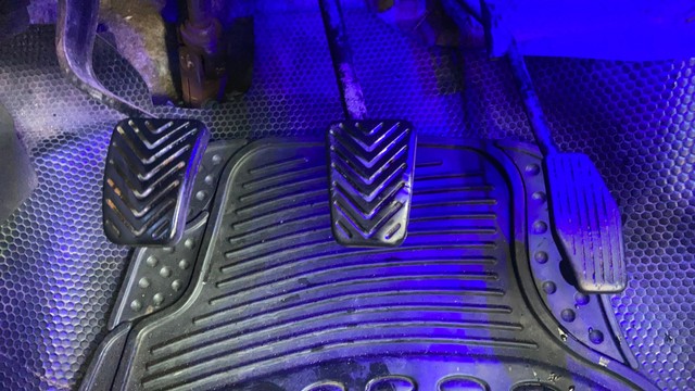 Second-hand 2013 Hyundai EON Magna Plus for sale in Coimbatore-14