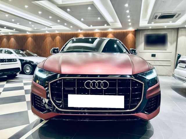Audi Q8 Celebration Edition BSVI Second-hand 2021 Audi Q8 Celebration Edition BSVI for sale in New Delhi-2
