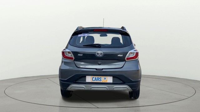 Second-hand 2022 Tata Tiago NRG XZA AMT BSVI for sale in Patna-3