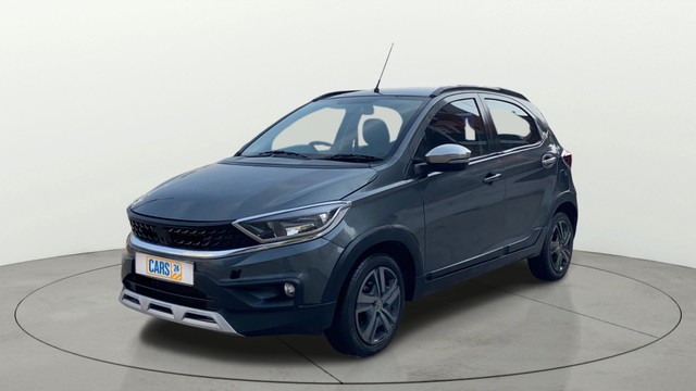 Second-hand 2022 Tata Tiago NRG XZA AMT BSVI for sale in Patna-6