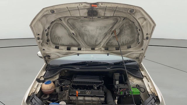 Second-hand 2012 Volkswagen Vento Petrol Highline for sale in Pune-19