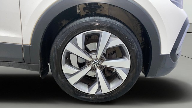 Second-hand 2021 Volkswagen Taigun 1.0 TSI Topline BSVI for sale in Kochi-24