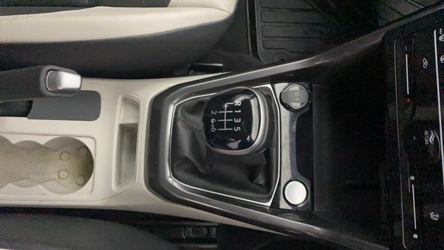 Second-hand 2021 Volkswagen Taigun 1.0 TSI Topline BSVI for sale in Kochi-13