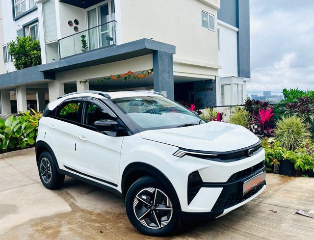 Tata Nexon Creative Plus Diesel AMT Second-hand 2024 Tata Nexon Creative Plus Diesel AMT for sale in Hyderabad