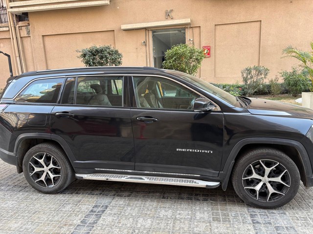Second-hand 2023 Jeep Meridian Limited Opt AT BSVI for sale in New Delhi-1