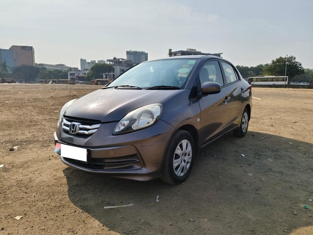 Second-hand 2016 Honda Amaze S AT i-Vtech for sale in Mumbai-4